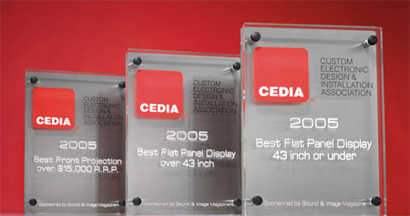 CEDIA EXPO 2005の 最優秀賞楯